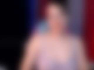 Mia's Live Sex Cam Show