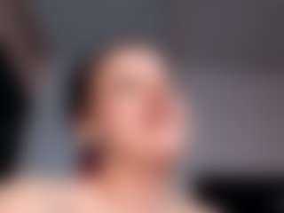 Mia's Live Sex Cam Show