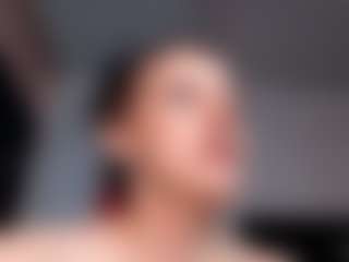 Mia's Live Sex Cam Show