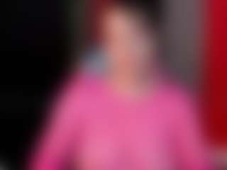 Mia's Live Sex Cam Show