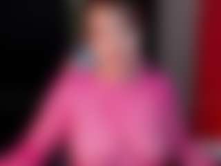 Mia's Live Sex Cam Show