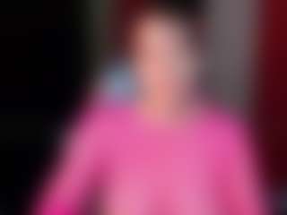Mia's Live Sex Cam Show