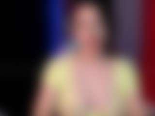 Mia's Live Sex Cam Show