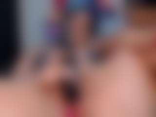 Mia's Live Sex Cam Show