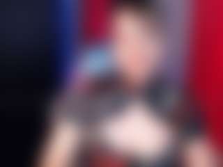 Mia's Live Sex Cam Show