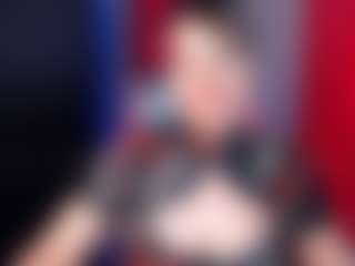 Live cam show with Mia - Bikini on xDating