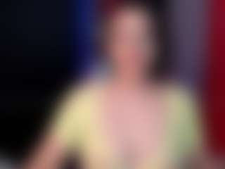 Mia's Live Sex Cam Show