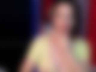 Mia's Live Sex Cam Show