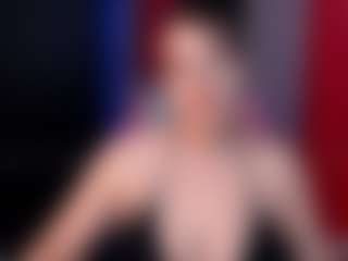 Live cam show with Mia - Big Tits Brown Hair on Camsoda