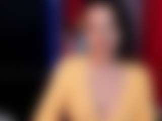 Mia's Live Sex Cam Show