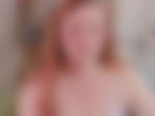 Live cam show with Carolina - Facial Piercings on sexylive.show
