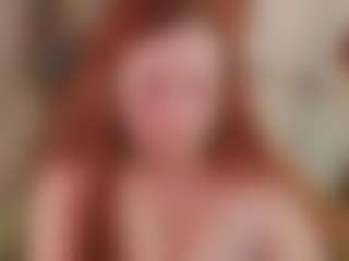 Live cam show with Carolina - Full Nudity on Hubzter Live