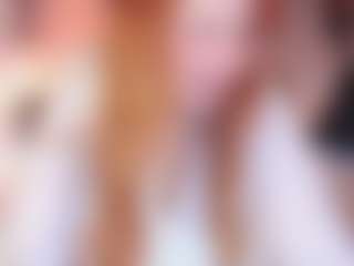 Live cam show with Carolina - Tease Red Hair on Camsoda