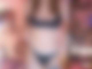 Live cam show with Carolina - Bedroom on https://playwithruby.com