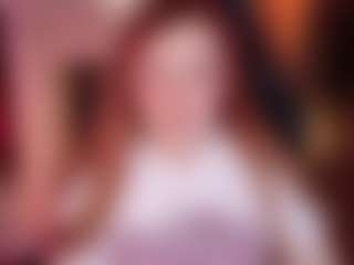 Live cam show with Carolina - Cock Rating on Camsoda