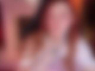 Live cam show with Carolina - Cum on Camsoda