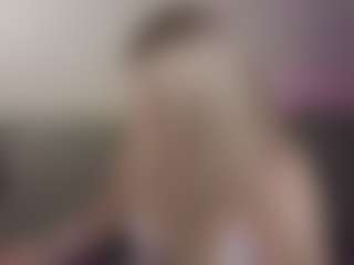 Live cam show with Carolina - Twerk on Camsoda