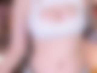 Live cam show with Carolina - Red Hair on Milfs Live