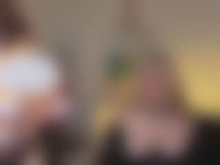 Live cam show with Carolina - Red Hair HD on Camsoda