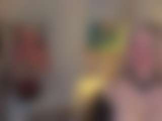 Live cam show with Carolina - Twerk on Camsoda