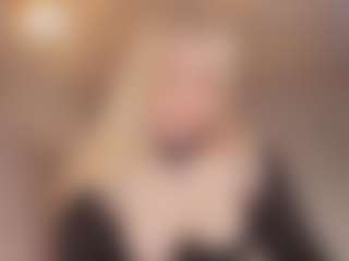 Live cam show with Carolina - Bikini on Dare Cams