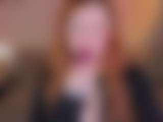 Live cam show with Carolina - Tease Red Hair on iamadamtest123.com