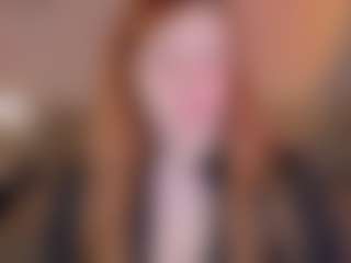 Live cam show with Carolina - Tease Red Hair on CamSodaAdn