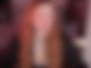 Live cam show with Carolina - Red Hair on Milf Play