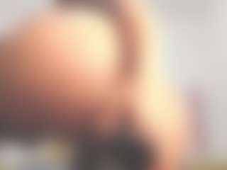 Live cam show with samy-brown - Latina Mature on Uber Horny | colombia