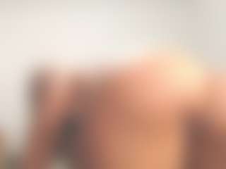 Live cam show with samy-brown - Tease on Milfs Live