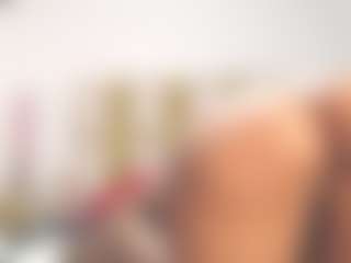 Live cam show with samy-brown - Amateur MILF on xfollow cams