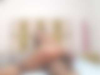 Live cam show with samy-brown - Amateur Mature on Camsoda