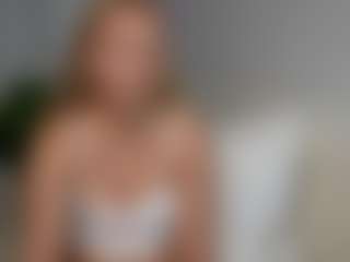 Live cam show with XenEuphoria - Ass To Mouth on Free Soda