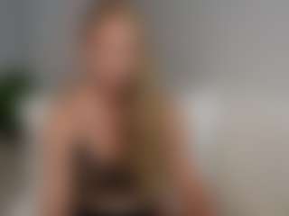 Live cam show with XenEuphoria - Green Eyes on Cam Slut