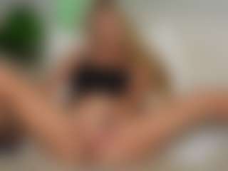 XenEuphoria's Live Sex Cam Show