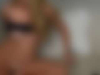 Live cam show with XenEuphoria - Asshole Blonde Hair on Soda Cam