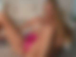 Эротическая трансляция с XenEuphoria — Public Lovense на Camsoda