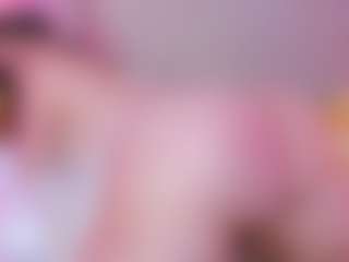 Live cam show with martinna-28 - Big Tits on AdultVida.com