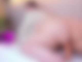 Live cam show with martinna-28 - BBW on justonemore.cc