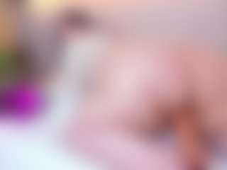 Live cam show with martinna-28 - Twerk on Cam Slut
