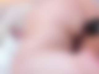 Live cam show with martinna-28 - Dirty Talk on Free Soda