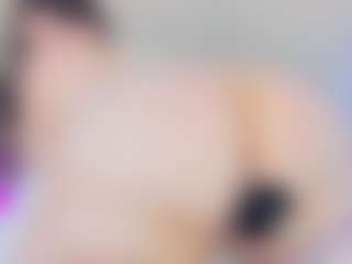 martinna-28's Live Sex Cam Show