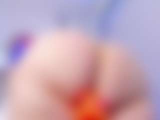 martinna-28's Live Sex Cam Show