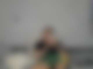 Live cam show with ErickDeen - Lean on liverealitysex.com