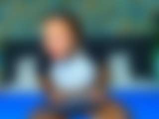 @xoxgoldie's Live Sex Cam Show