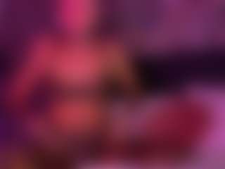 xoxgoldie's Live Sex Cam Show