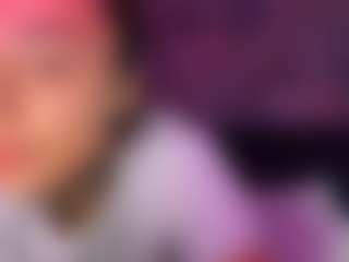xoxgoldie's Live Sex Cam Show