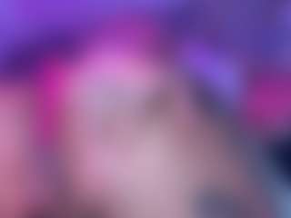 xoxgoldie's Live Sex Cam Show