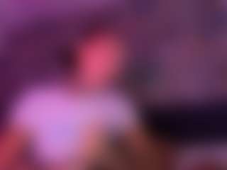 xoxgoldie's Live Sex Cam Show