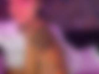 xoxgoldie's Live Sex Cam Show